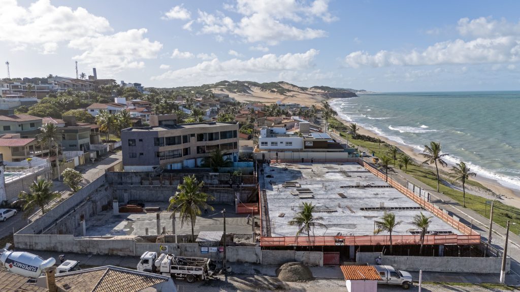 lateral direita agosto